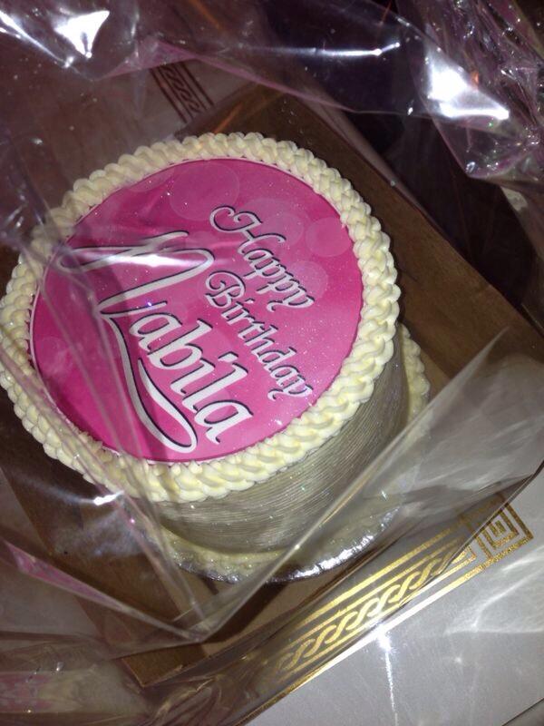 IamMissNabs's tweet photo. Cake anyone??? Still receiving gifts!!! 😍😘thanks baby @cdanjuma http://t.co/mLtMZTc2xF