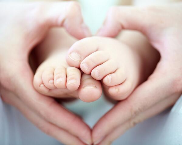 ShiatsuMexico's tweet photo. La esencia del Shiatsu es como el amor materno, la presión sobre el cuerpo estimula la fuente de la vida-T. Namikoshi http://t.co/0xKxu5Lrh9