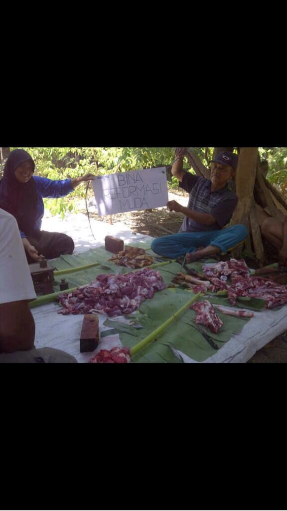 BRMsatu's tweet photo. Alhamdulillah hasil qurban kemarin dari BRM cikarang sudah bisa kita lihat, BRM ! Satu ! http://t.co/KgqcbuHojU