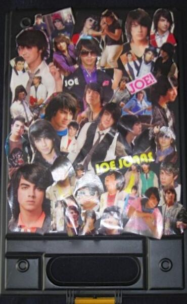 TrippLady's tweet image. This was my stationery box in 2008. #RT if you loved the #JonasBrothers &amp;lt;333333 #noshame #obsession #tookallresthour
