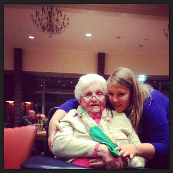 Ruby_Braakman's tweet image. Lieve oma , rust zacht!!❤️❤️