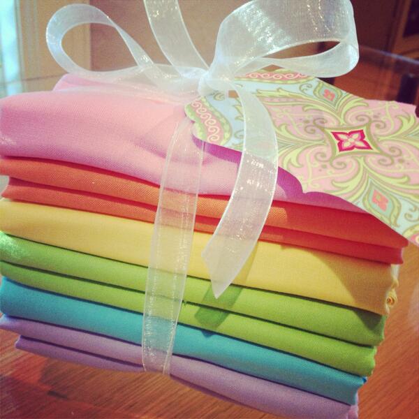 Cebejazee's tweet photo. Pretty little fabric bundles headed to Calif this week! Whose going to Pac Int'l Quilt Fest? #piqf2013 #lizzieb http://t.co/jof9ki8Mu0