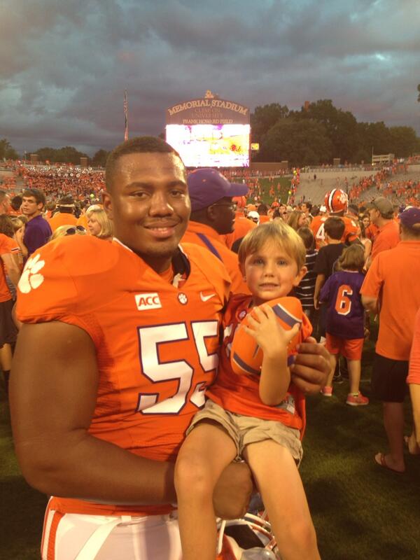 PoohCE's tweet image. Go Tigers! @NHSTrojans