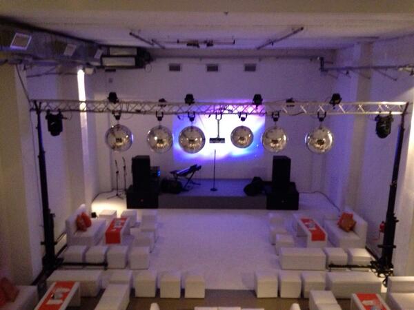 JURA_DJs's tweet photo. Todo liso para que arranque #machadocicala http://t.co/nF5DQNDBP5
