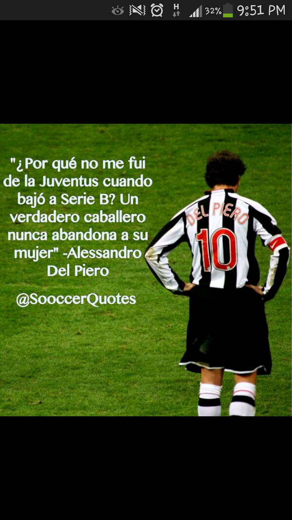 AndiiRiios's tweet photo. Ejemplo de profesional !!! http://t.co/2V2tPiL6if