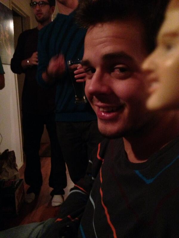 mkells13's tweet photo. Rodney partying with the boys http://t.co/MvqurHfYkv