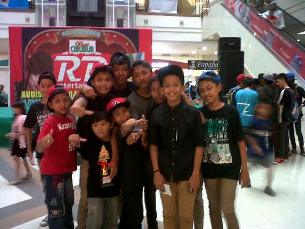 IncredibleSwagCrew tweet media