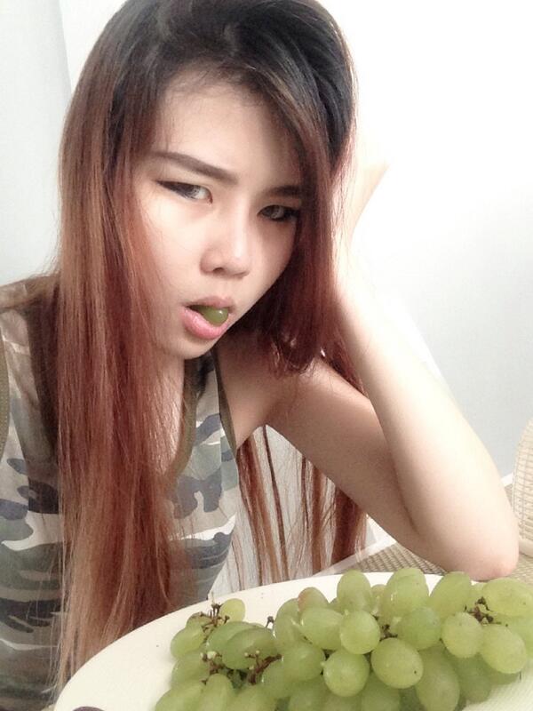 Furfear's tweet photo. อาบน้ำสระผมและพบว่าไม่มีข้าวกิน รูปRealมาก 555555 http://t.co/glkZNjIG3Z