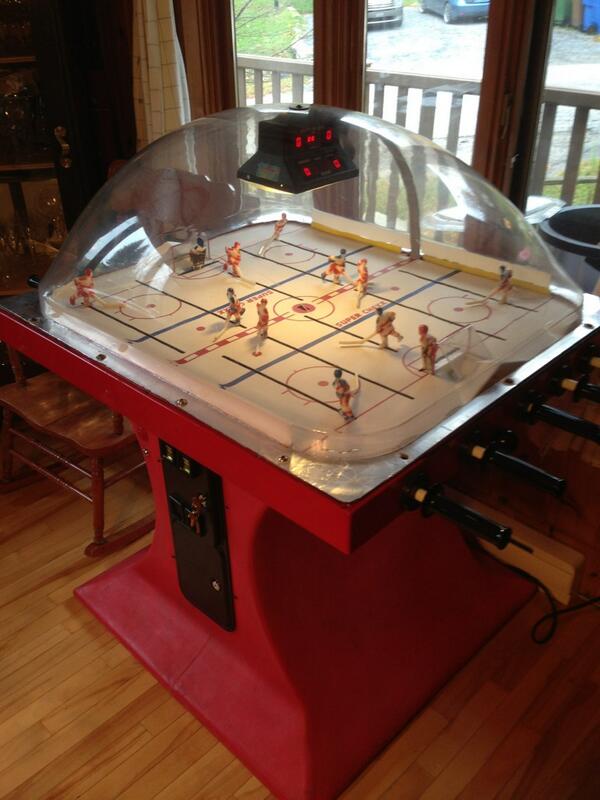 Phil Lapeyrie Vin Sur Twitter Super Chexx Arcade Hockey Dome