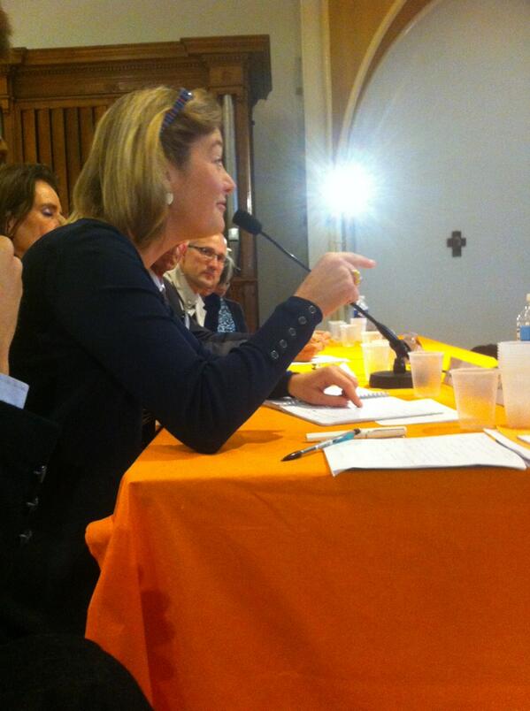 PatrioteParis's tweet image. #Ichtus  #LDLR "Nous devons réinvestir ts les champs politique &amp;amp; culturel, cô l'ont fait les protagonistes de mai68"