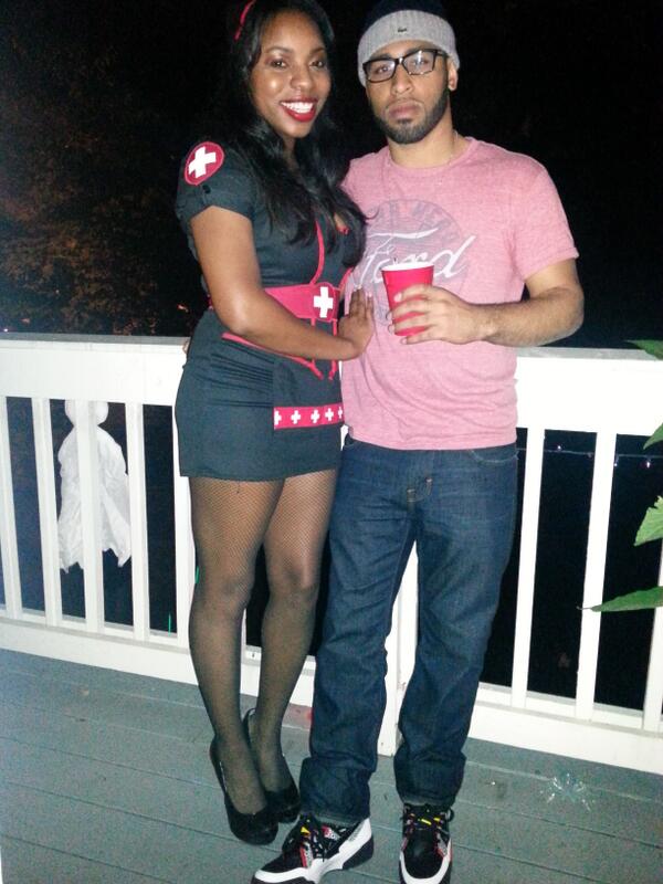 MajorGVintage's tweet photo. #PowerCouple http://t.co/8vvo6S4AIu