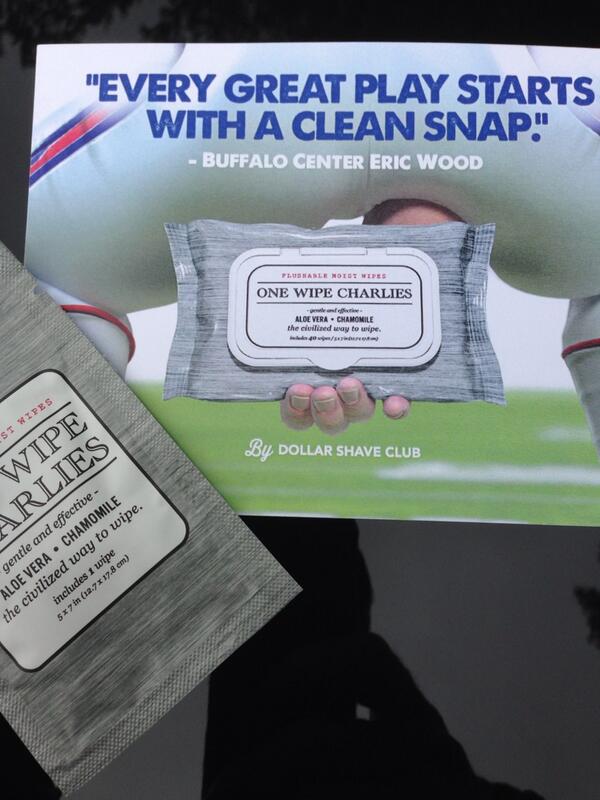 MSZWNY's tweet image. This's is too funny! I love Eric Wood. #onewipecharlies @nflrt #billsmafia #makingmoneyoffhisrearend