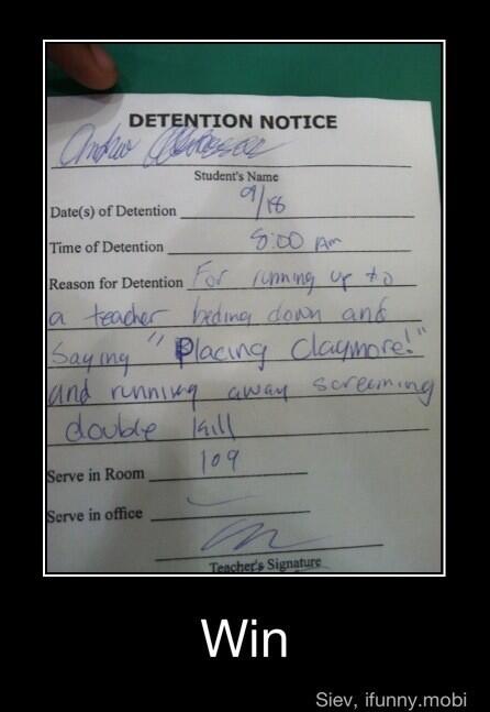 RandomTweetsMen's tweet image. Give this guy an award