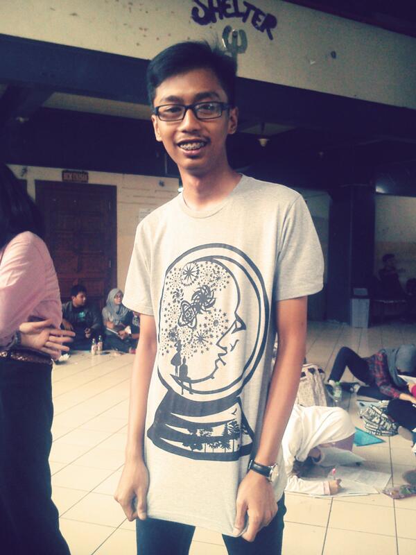 terima kasih <a href="/jmukharam/">Juniarto Mukharam</a> sudah berkece <a href="/Scizopants/">Scizopants</a>