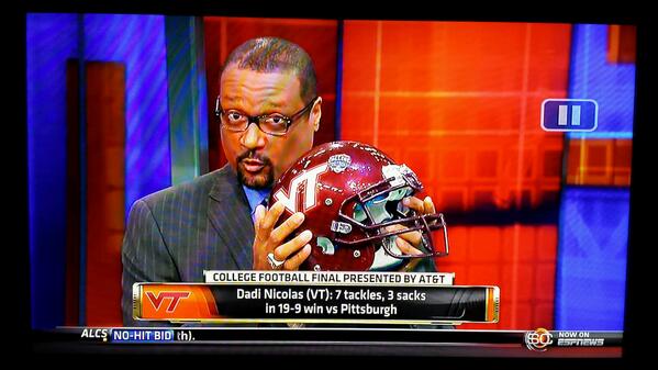 TechSideline's tweet photo. Congrats to Dadi Nicolas, getting a helmet sticker from the ESPN crew for Saturday's performance! http://t.co/zp85BSfwTX