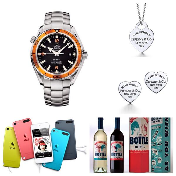 DanielsGhost's tweet image. Wedding favors: Omega watches for the men, Tiffany jewelry for the women, &amp;amp; iPods &amp;amp; wine for all! #StepGhostWedding