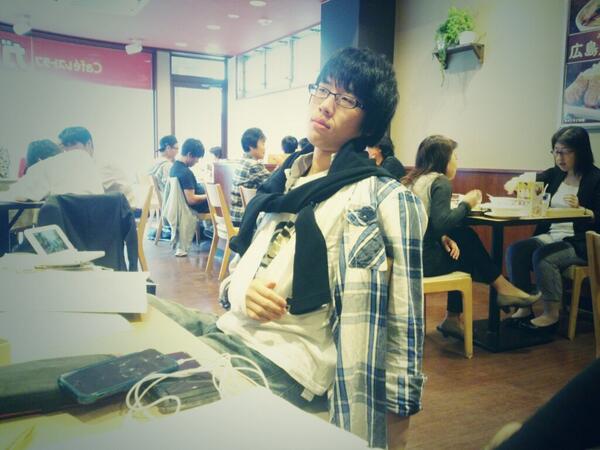 ranrant66's tweet photo. 吉田フロドューサァー誕生ww http://t.co/Z2wRJ8IcwK