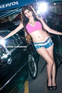 christinenano20's tweet photo. #carshowbabe http://t.co/ZvBnVPNPIl