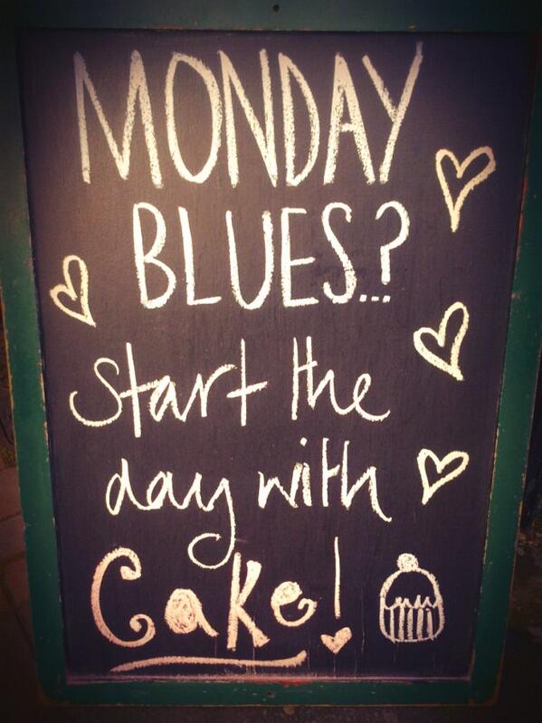 breadsweettiers's tweet photo. Monday Blues? Start the day with cake http://t.co/gEmtGWjmzz