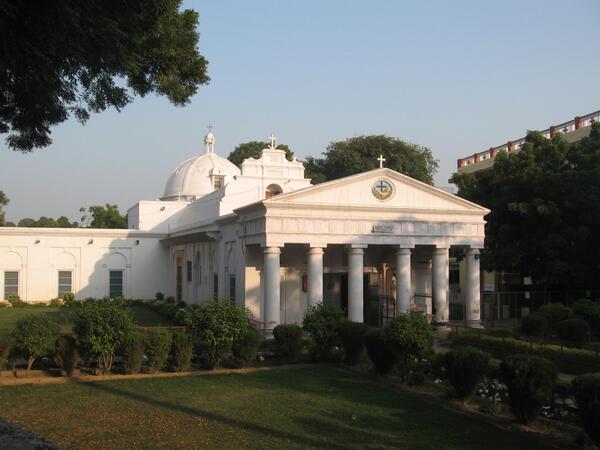 CNTIndia's tweet photo. In Agra, there's a church known as Akbar's Church, says @Hiddenheritage. What #IndianSecrets do you know? http://t.co/GQIKGs3baT