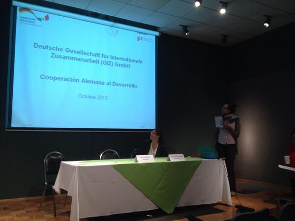 ecosaltillo's tweet photo. En el 3er. Encuentro de educacion para el desarrollo sustentable #saltillo @museodeldesiert http://t.co/Vw4uhhF08E