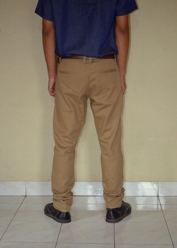 officialvraag's tweet photo. VRAAG chino only 160K, normal price 200K. http://t.co/eAmEWspaBQ