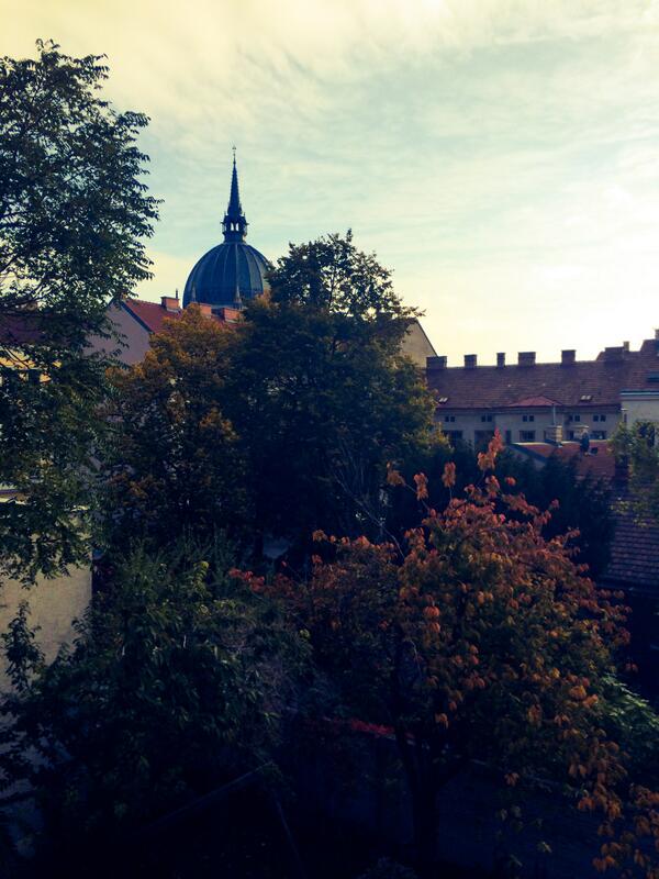 judsonalphin's tweet photo. What I woke up to... #notallbad #goodmorningvienna #wien http://t.co/fdtRLAA1bm