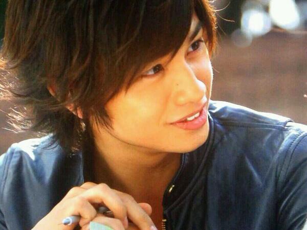 KEN_BEDin's tweet photo. +

 #私が大切募集したらなってくれる人Rt

+ http://t.co/0r4VApmuaG