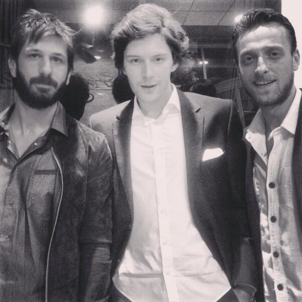 O möhim gece öncesi @hakanyufkacgil ve Ushan Çakır ile otel önü stayla.