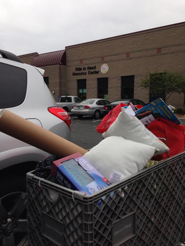 MrKindlesClass's tweet photo. @target's KIN resource cntr is my jam. Thanks donors &amp; volunteers. Teachers: http://t.co/IQHNOQiPut http://t.co/7UGVF5eh2u