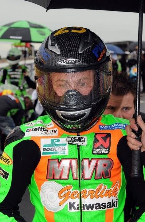 alicebaylis's tweet photo. everyone retweet and help find bens qualifying helmet went missing on the 29th august 2011! really want it back! #25 http://t.co/HhtcCro4M4