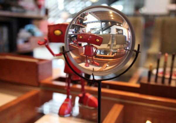 bad_robot's tweet photo. I spy with my little eye something… RED! #WhereIsRobot? http://t.co/nSTQOPYZUB