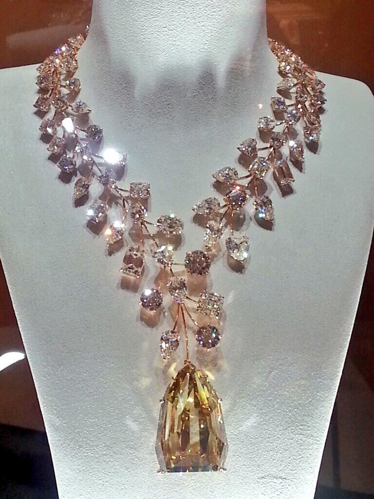 L'incomparable Diamond Necklace Price L Incomparable Diamond