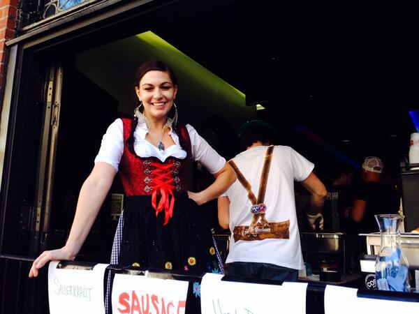 FUN, YESterday <a href="/mackenziehilton/">Mackenzie Hilton</a>... #fun This week's Delish spec's... #philly Tune in Wednesday #foods #foodporn