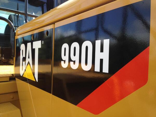 New in stock CAT 990H @ BIG Machinery