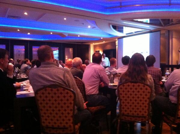 Bijeenkomst koppeling #oprognose #bim in volle gang in volle zaal, veel belangstelling #plandatis #cadcompany