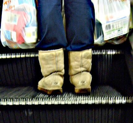 VanierShoutouts's tweet photo. Girl wearing uggs, please wear them properly. Sincerely, Everyone. Not the actual person, but you get the point. http://t.co/w1KECy8sym