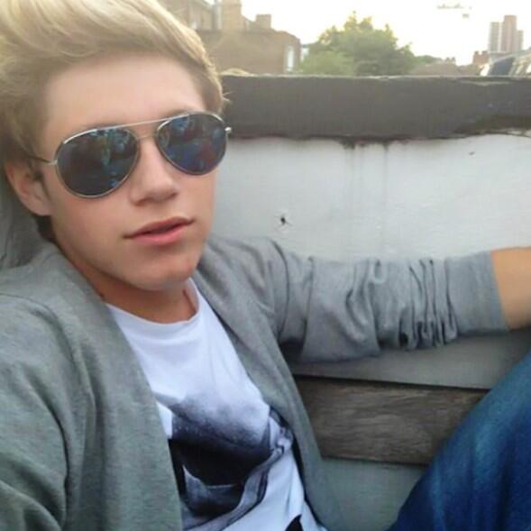 su_bisous's tweet photo. RT if you love Niall Horan💙 http://t.co/mNsemkq6dH