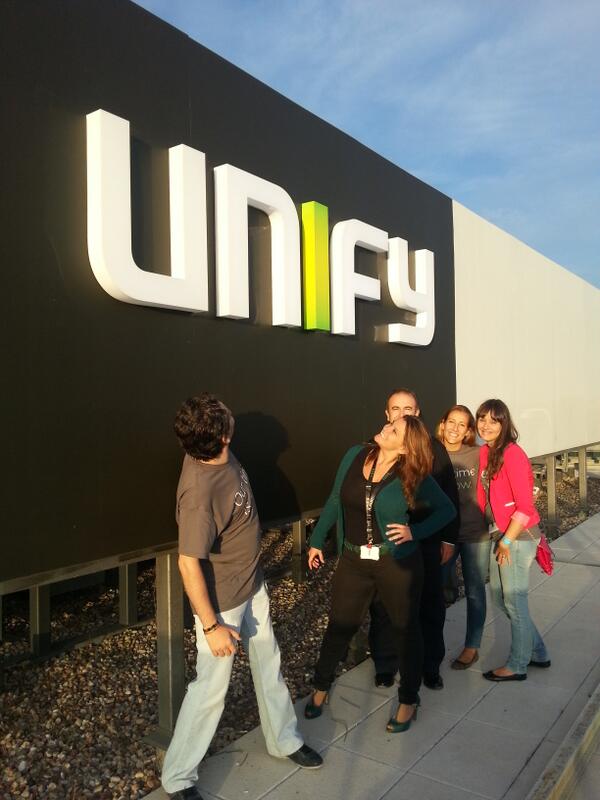 joseluisgordon's tweet image. Our brand look fine in madrid`s skyline #harmonizenow #UnifyNow