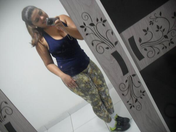 Diziamc's tweet photo. #foco #força #objetivo10AMenos #treinar #partiu http://t.co/D55BuQhPpD