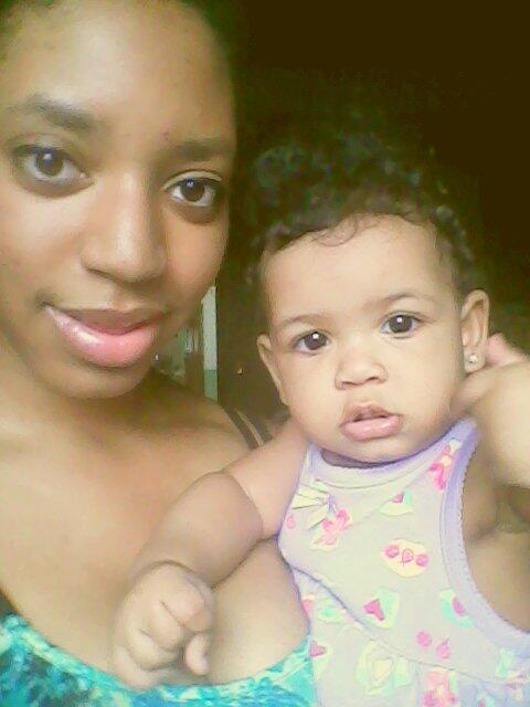JasmineEmily01's tweet photo. Sisters make the best friends http://t.co/6aCxQHNJVH