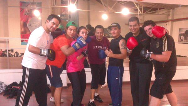 ProformaGym's tweet image. #Boxteam Lunes y miercoles 8 pm ;)
#Saludable