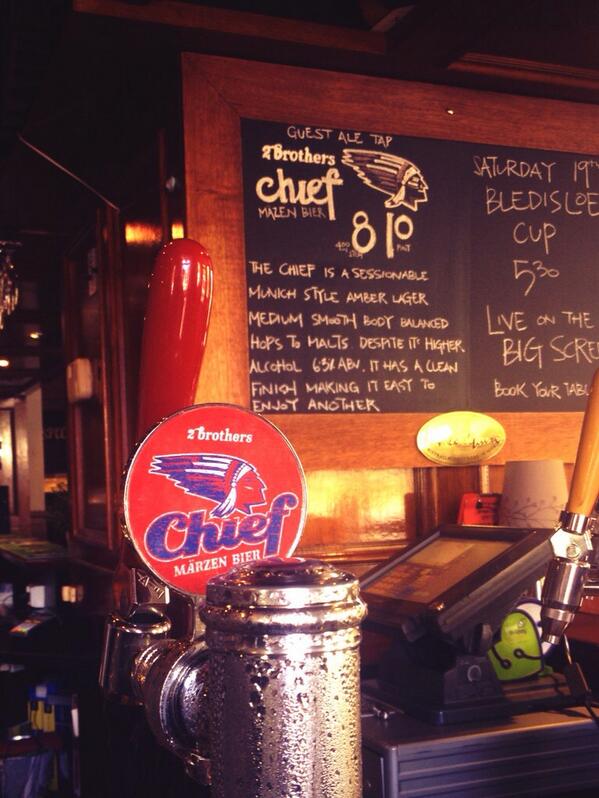 2brotherbrewery's tweet photo. @The_packet pouring the Mighty Chief Marzen - still some fest left in Oktober to get amongst it! http://t.co/HQcHtynSo0