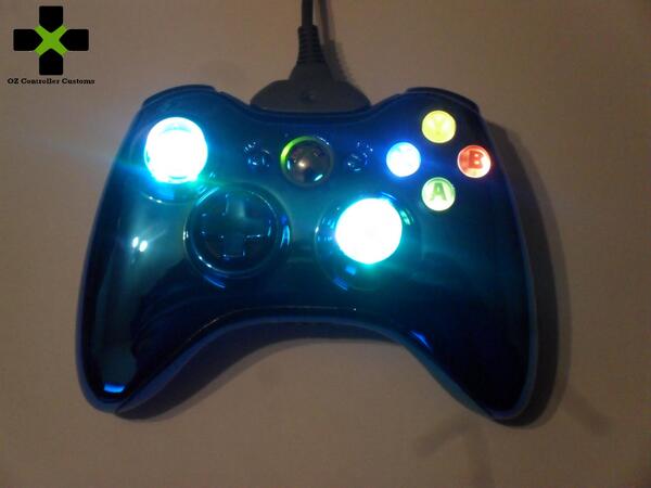 ozcontrolcustom's tweet image. Chrome blue Xbox 360 controller with thumbstick and abxy led's.