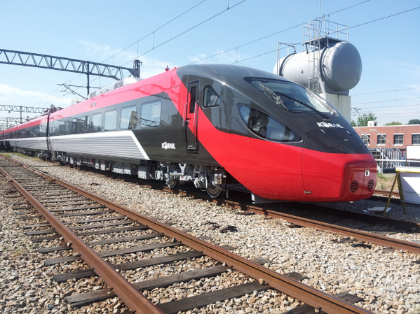 korail_official's tweet photo. 철도를 사랑하는 트친 사이에서도 많은 화제가 되고 있는 'ITX-새마을'이 4개월간의 시험운행에 들어갔습니다. 안전하고 쾌적한 운행은 기본! 멋진 모습으로 찾아올 'ITX-새마을', 많은 관심 부탁드려요~^^ http://t.co/hm4KlETpoO