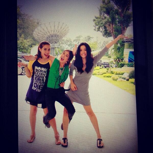 หนักป้ะแก 2 คน <a href="/WawwaNC_Ch3/">❥ PaRkChAnYeOlBoTh.</a> @wawwa_waw <a href="/Kanna_TSS/">กรรณา Thesixsense</a> @NicharatMorson <a href="/kattrinnaya/">katherinemorson</a>