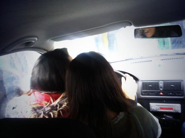 lauu_seiijo's tweet photo. Así se conduce en la EISV @amenosdiez @ReichSantalla http://t.co/6bnbgs91Rs