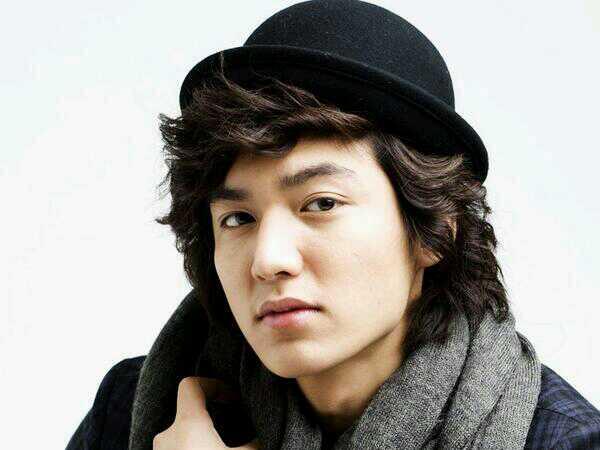 mo7sen9955 tweet picture