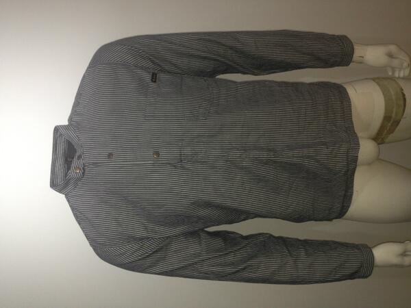 ElliotBirks's tweet photo. @nudiejeans Wonder if you could help ... best shirt I've ever owned and need it in a size M now ... any suggestions ? http://t.co/3G8K3L1ixo
