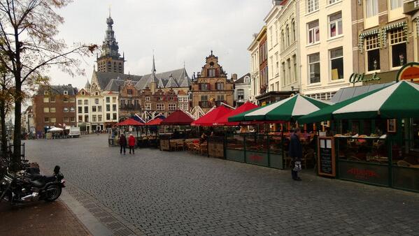 VrenckenJan's tweet photo. Nijmegen. Ook mooi 😊 http://t.co/IH7GYCqJwa
